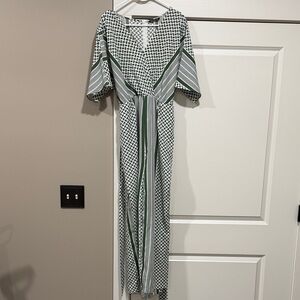 BloomChic Green and White Patterned Maxi Dress